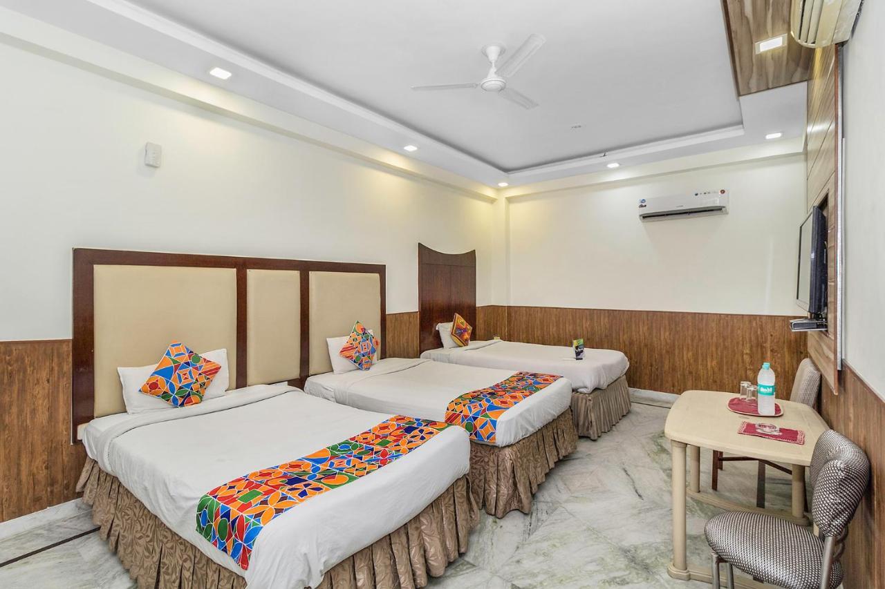 FabHotel Jindal Palace Nueva Delhi Exterior foto